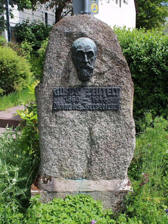 Pomnik Gustava Leutelta w Wiesbaden