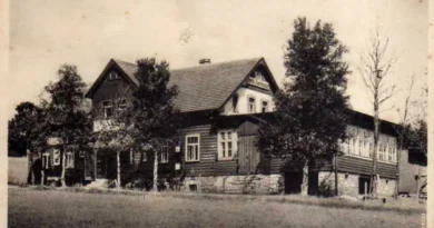 Schronisko_Gross_Iser_Baude_nie_istnieje_Wielka_Izera_Izera_Skalno_nie_istnieje_6740148-polska-org